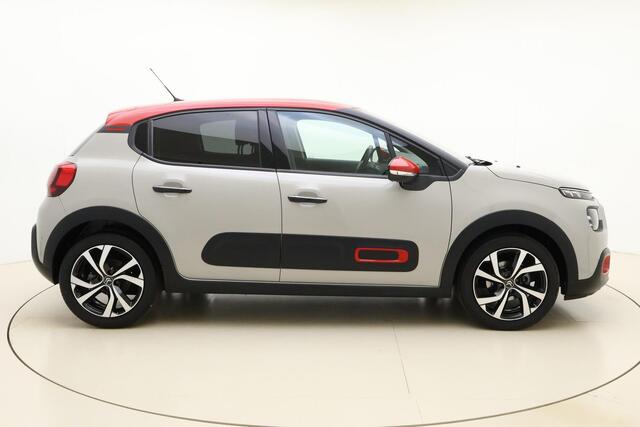 Citroen C3 1.2 PureTech Shine 110 PK | Handgeschakeld | Trekhaak | Camera | Dodehoekdetectie | Climate Control | Navigatie | Parkeersensor | 1e eigenaar