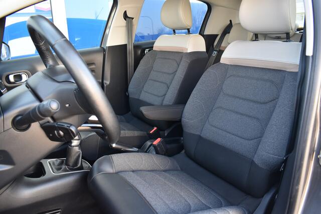 Citroen C3 PureTech 83 Shine Navi | Airco | Keyless | 17 Inch velgen | + Zeer Compleet