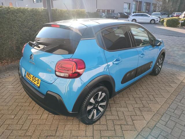 Citroen C3 1.2 PureTech Feel 108g Navi-Carplay Panoramadak led stoelverwarming
