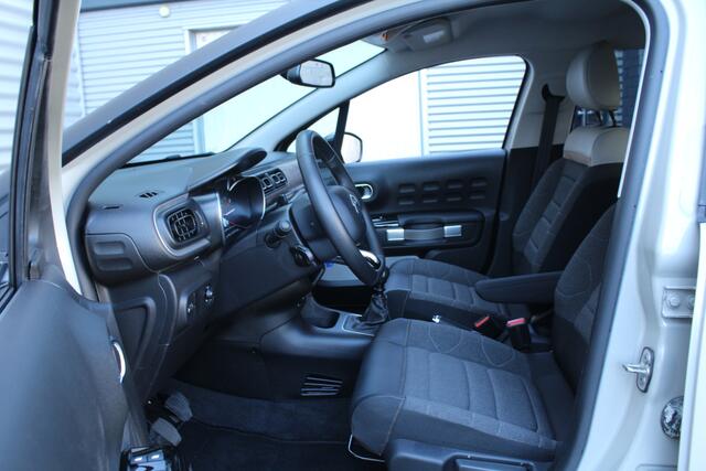 Citroen C3 1.2 PureTech 111pk Shine NL-Auto NAP Clima Cruise Navi Carplay Camera 17"LMV