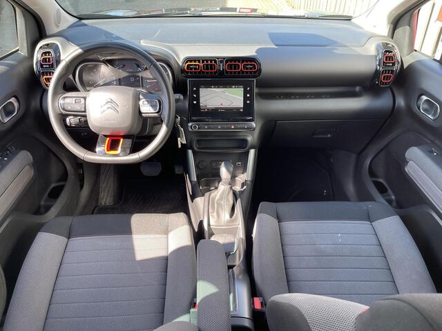 Citroen C3 Aircross 1.2 PureTech S&S Shine 17"/Navigatie/Apple Carplay & Android Auto/Climate/Cruise/PDC/Extra getint glas