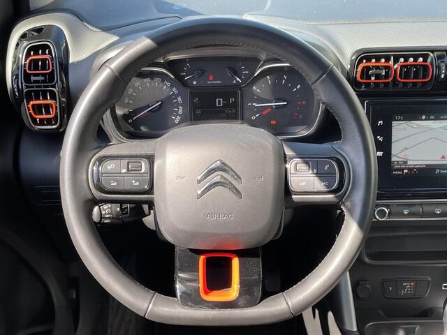 Citroen C3 Aircross 1.2 PureTech S&S Shine 17"/Navigatie/Apple Carplay & Android Auto/Climate/Cruise/PDC/Extra getint glas