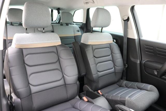 Citroen C3 Aircross 1.2 PureTech Plus 130 PK Automaat | Navigatie | Climate control | Headup Display | Stoelverwarming | Dakrails | Lichtmetalen velgen