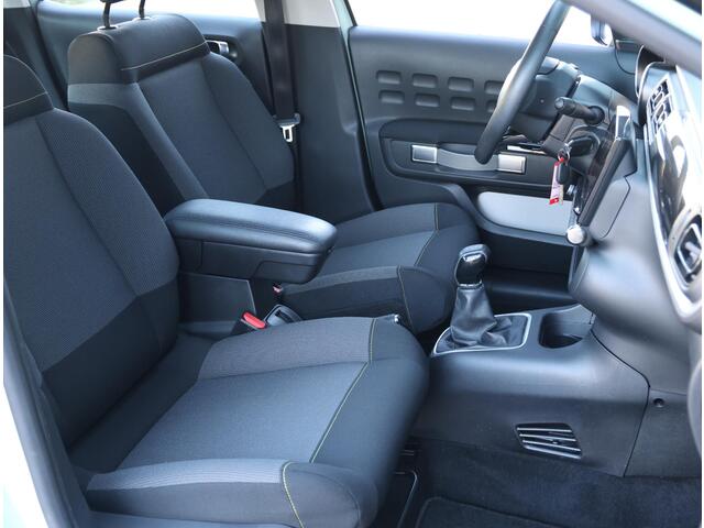 Citroen C3 1.2 82PK Shine | 1ste eigenaar | Camera | 17"LMV | AppleCarPlay | Climate Control | Cruise Control |