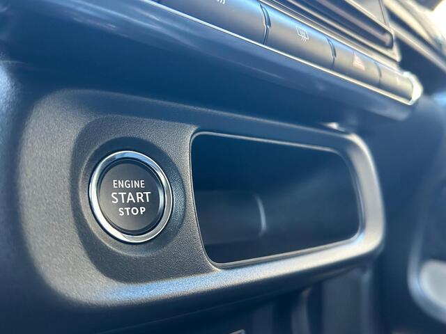 Citroen C3 1.2 Turbo Max Automaat l Navigatie l Camera l AppleCarplay l DAB