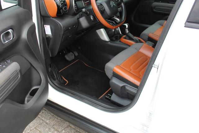 Citroen C3 Aircross 1.2 PureTech S&S Shine Automaat EAT6 Clima-Navi-Carplay-Camera-Dodehoek Detectie-Half leder 17.000 Km !!