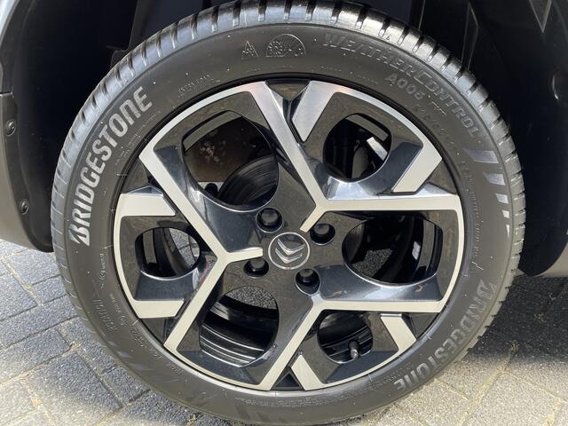 Citroen C3 Aircross 130pk Shine (Elektrisch schuifdak - Camera - 17" incl all season - Grip controle - Leder - Navigatie)