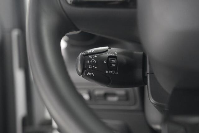 Citroen C3 Aircross PureTech 110 Shine | Navigatie | Parkeersensoren | Climate Control | Apple Carplay