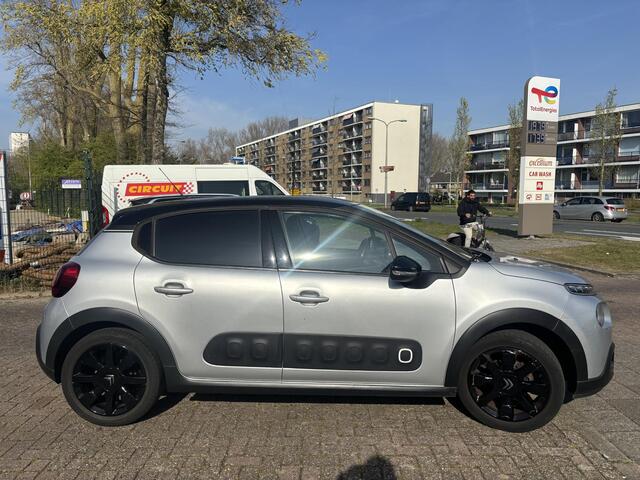Citroen C3 1.2 PureTech Shine Navi/Camera/Duo-Tone/17"Velgen/GEEN AFLEVERKOSTEN
