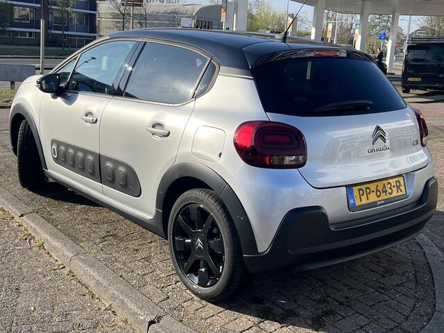 Citroen C3 1.2 PureTech Shine Navi/Camera/Duo-Tone/17"Velgen/GEEN AFLEVERKOSTEN