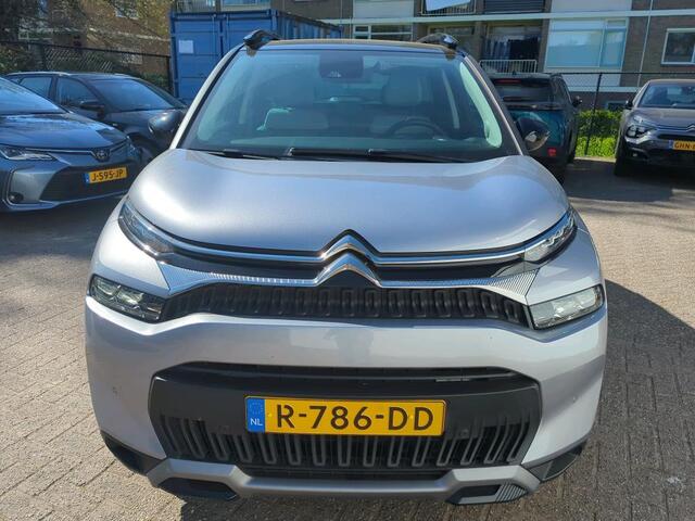 Citroen C3 Aircross 1.2 PureTech Shine Navi/Camera/All Season banden op 17"Velgen/Trekhaak/Duo-Tone/GEEN AFLEVERKOSTEN