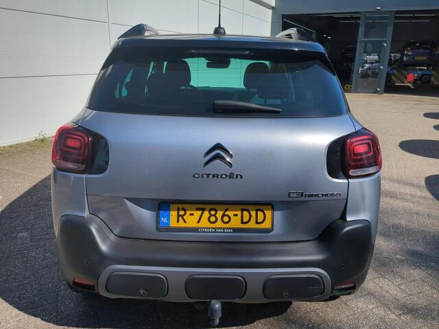 Citroen C3 Aircross 1.2 PureTech Shine Navi/Camera/All Season banden op 17"Velgen/Trekhaak/Duo-Tone/GEEN AFLEVERKOSTEN