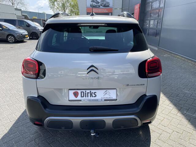 Citroen C3 Aircross 110pk Shine (Trekhaak - Camera - Parkeersensoren V+A - Keyless Entry - Navigatie - Automatische Airco)