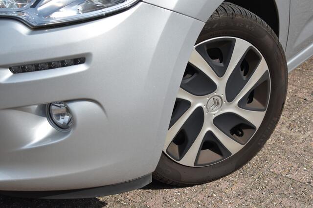 Citroen C3 PureTech 82 Selection Navigatie | Airco | Parkeerhulp | Trekhaak |