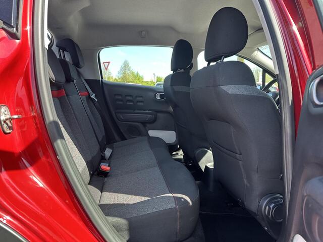 Citroen C3 1.2 PureTech S&S Shine 2e Eigenaar,Apple Carplay,Cruise,Clima,Trekhaak,Camera,Dealer Onderhouden,N.A.P,110pk,APK tot 03-2026
