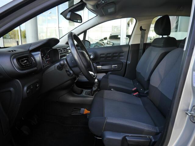 Citroen C3 1.2 PureTech S&S Shine | Climate control | Navigatie | Regensensor | Achteruitrijcamera | Lichtmetalen velgen | Mistlampen | Goed onderhouden | Parkeersensoren achter