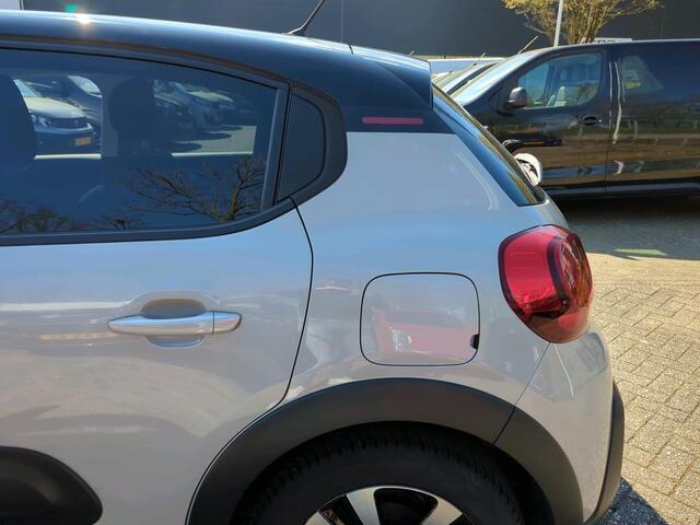 Citroen C3 1.2 PureTech C-Series Navi/Parkeersensoren/Duo-Tone/Cruise Controle/GEEN AFLEVERKOSTEN