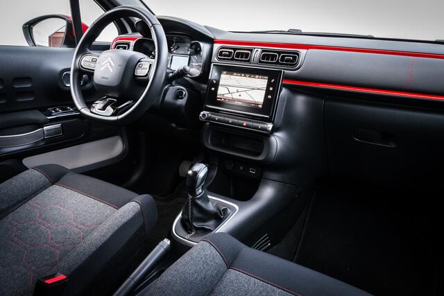 Citroen C3 1.2 82 PK Shine RIJKLAAR INCL :GARANTIE. | Two Tone-kleur zwart dak | Clima | 16'' LMV | Camera | Navi |