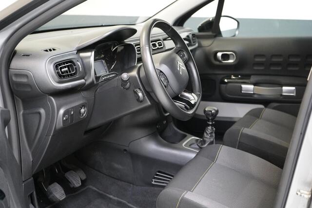 Citroen C3 1.2 PureTech S&S 110pk Shine | Navigatie | Achteruitrijcamera | Climate control | Cruise control