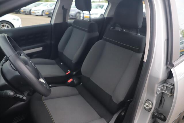 Citroen C3 1.2 PureTech Feel Navigatie Carplay Android Rijstrooksensor Clima Cruise Parkeersensor D.B. Riem is v.v.