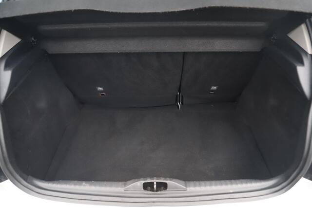 Citroen C3 1.2 PureTech Feel Navigatie Carplay Android Rijstrooksensor Clima Cruise Parkeersensor D.B. Riem is v.v.