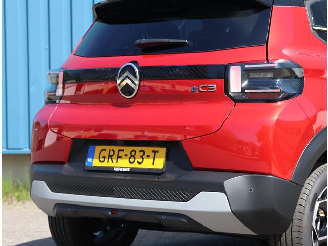 Citroen C3 Ë-C3 Max 113PK 44 kWh | Navigatie | Achteruitrijcamera | Climate control | Cruise control | Apple Carplay/Android Auto | DAB+ radio | Donker getint glas | 17" lichtmetalen velgen |