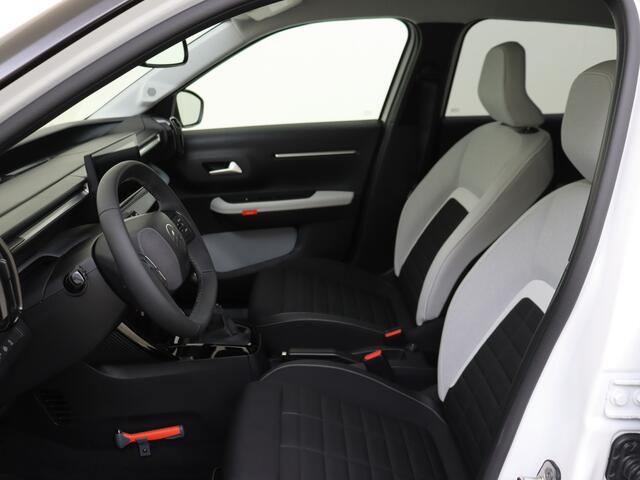 Citroen C3 1.2 Turbo 100pk Max | Navigatie | Velgen | Parkeerhulp |