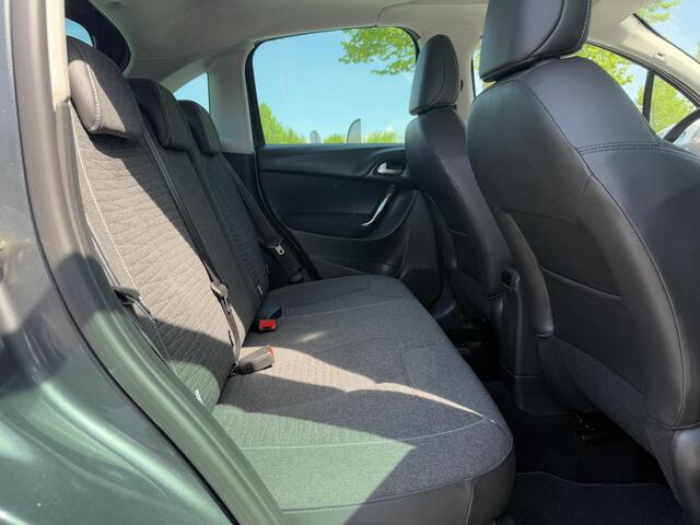 Citroen C3 1.2 PureTech Exclusive 2e Eigenaar,Navi,Clima,Cruise,Bluetooth,PDC,Elek ramen,Lm velgen,N.A.P,APK tot 10-2025