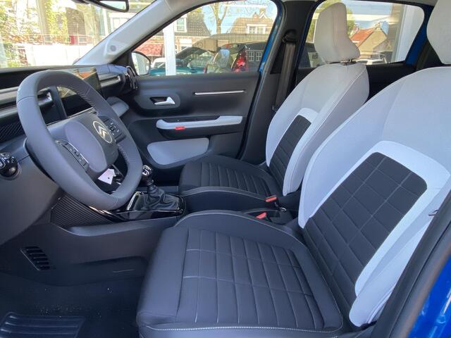 Citroen C3 1.2 Turbo 100pk Max | NIEUW | Navigatie | Achteruitrijcamera | PHC Vering | Comfort Seats | Bright Blue