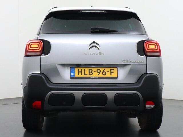 Citroen C3 Aircross 1.2 PureTech Shine Pack Camera/Keyless/Navi/Carplay etc.