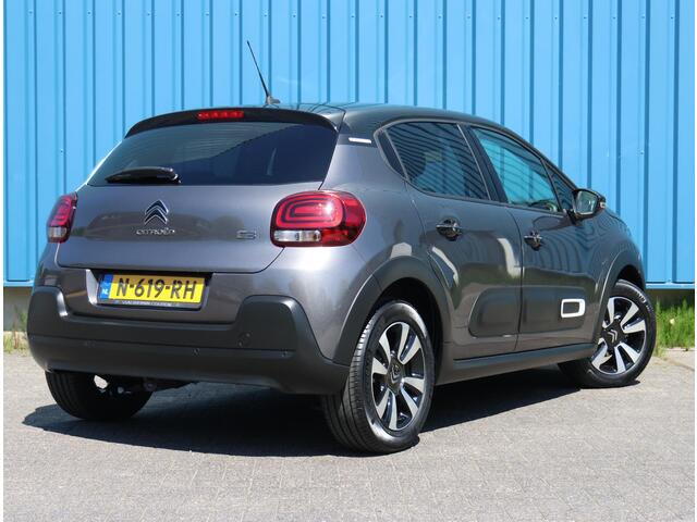 Citroen C3 1.2 85PK Shine | AppleCarPlay/AndroidAuto | Climate Control | Cruise Control | Privacy glas | Navigatie | Trekhaak | 17"LMV | Two-tone | Parkeersenoren | Keyless |