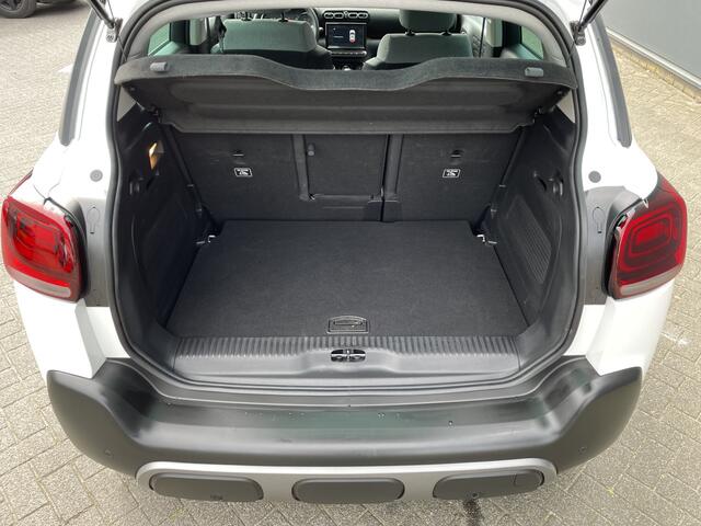 Citroen C3 Aircross 110pk Max (Leder - Stoelverwarming - Camera - Keyless Entry - Head Up - Grip Controle - Two Tone - 17"Zwart)