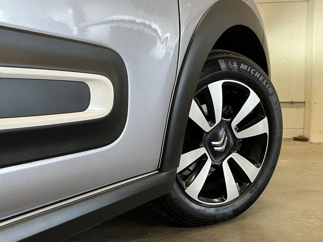 Citroen C3 1.2 PureTech Feel Edition Automaat | Apple Carplay | Parkeersensoren | Stoelverwarming