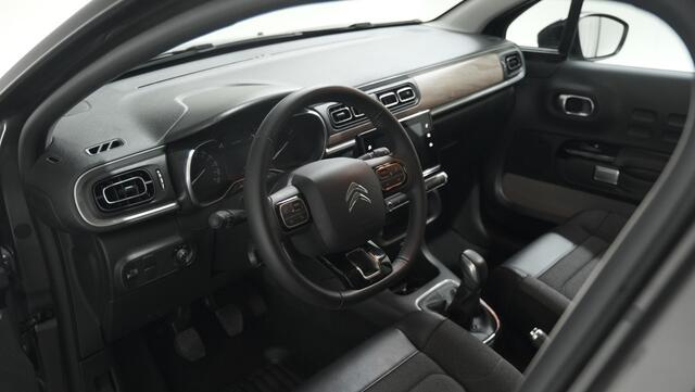 Citroen C3 PureTech 82 Feel Edition | Apple Carplay | Parkeersensoren | Navigatie | Climate Control | 16 Inch Velgen