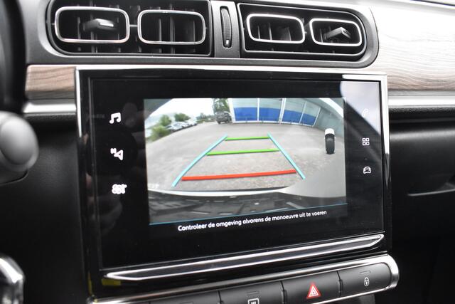 Citroen C3 PureTech 83 Shine Navi | Airco | Camera achter | 17 inch velgen |