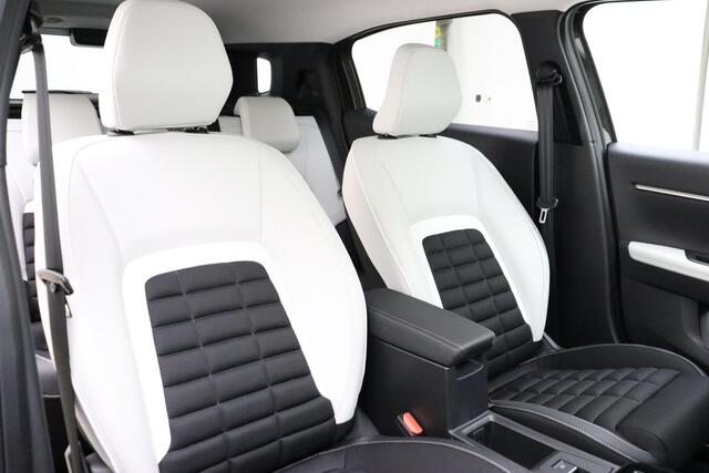 Citroen C3 Ë-C3 Aircross Max 113pk 44kWh | Volledig Elektrische | 300km WLTP | Nieuwe Voorraad | Dodehoek Detectie | Parkeer Sensoren Rondom | Navigatie | Achteruit Rijcamera |