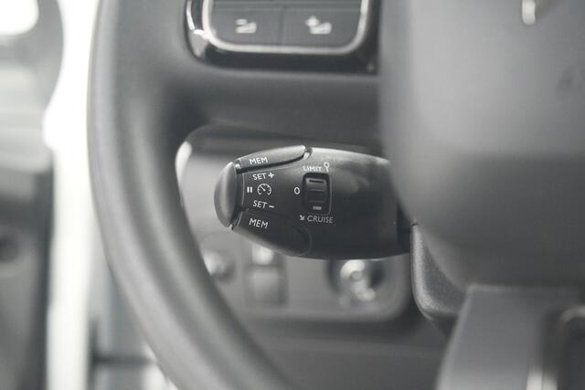 Citroen C3 PureTech 82 Feel | Apple Carplay | Climate Control | 15 Inch Lichtmetalen Velgen | Stoelverwarming