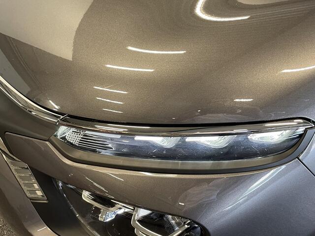 Citroen C3 1.2 PureTech Max Automaat Airco Navigatie d.m.v.Apple carplay / Android Auto Parksensoren Lichtmetalen Velgen