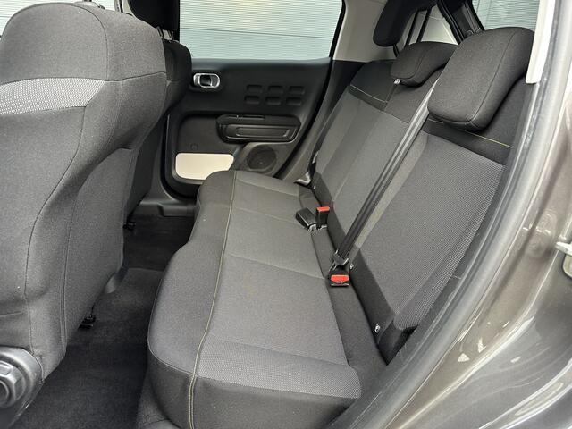 Citroen C3 82PK SHINE (Parkeersensoren Achter - Camera - Automatische Airco - Apple Carplay)