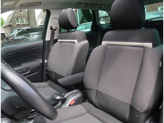 Citroen C3 Aircross 110 Pk Benzine * Hoge Zit * Luxe Uitvoering * Navigatie * Dodehoekbewaking * Open Schuifdak * Keyless Entry & Start Button * Climate & Cruise Control * L.M. Velgen * Vingerhoets; Vierde Generatie Eersteklas Service !