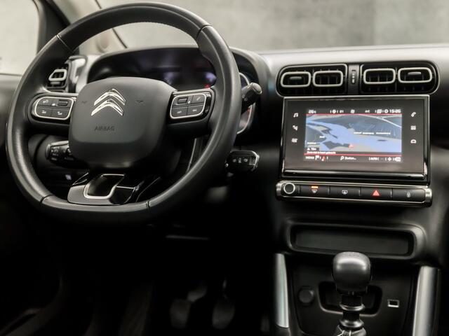 Citroen C3 Aircross 1.2 PureTech S&S Shine (PANORAMADAK, APPLE CARPLAY, GROOT NAVI, GETINT GLAS, SPORTSTOELEN, PARKEERSENSOREN, CRUISE, LM VELGEN, NIEUWE APK, NIEUWSTAAT)