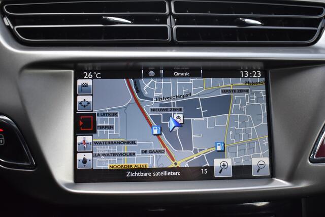 Citroen C3 PureTech 82 Selection Navi | Airco | parkeerhulp | Trekhaak | **