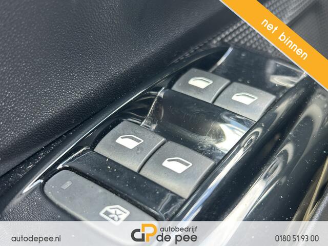 Citroen C3 1.2 PureTech S&S Shine GARANTIE/CLIMA/CARPLAY/CLIMA/CRUISE/TREKHAAK rijklaarprijs!
