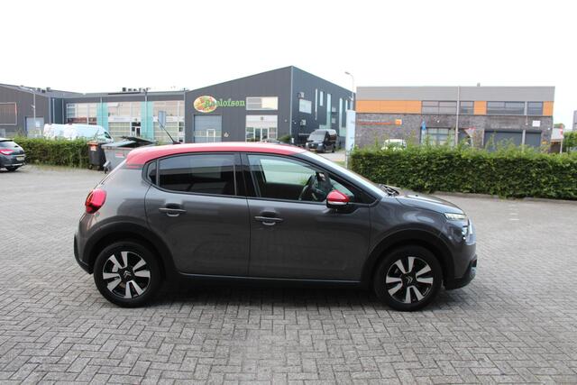 Citroen C3 1.2 PureTech Shine Navi-Camera-Led Verlichting. 12 Maanden Bovag Garantie
