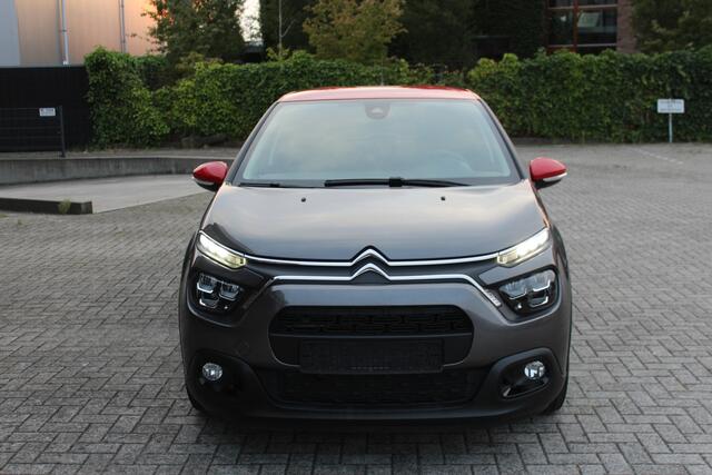 Citroen C3 1.2 PureTech Shine Navi-Camera-Led Verlichting. 12 Maanden Bovag Garantie