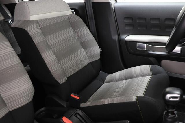 Citroen C3 1.2 PureTech S&S Shine | NAVIGATIE PACK | CLIMA | APPLE | CAMERA | TREKHAAK | 17" |