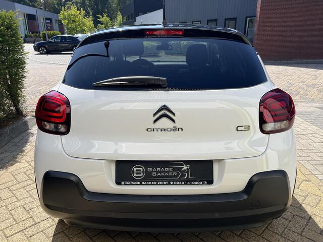 Citroen C3 1.2 PureTech Shine Panoramadak, Stoelverwarming, Cruise Control, Climate Control