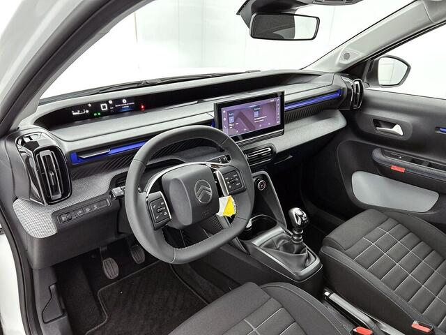 Citroen C3 Turbo 100pk Plus | Rijklaar | Apple Carplay | 17" Wielen | Dakrails Glossy Black |