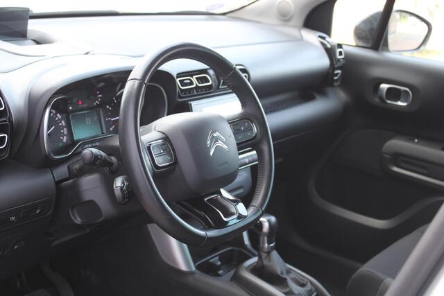 Citroen C3 Aircross 1.2 PureTech S&S Shine TREKHAAK - 30.933KM!