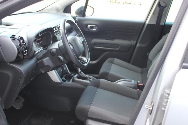 Citroen C3 Aircross 1.2 PureTech S&S Shine TREKHAAK - 30.933KM!